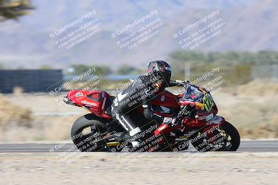 media/Dec-04-2025-Racers Edge (Thu) [[5ebc9f124d]]/3-B Group/5-Session 2 Turn 2 inside Speed Pans/